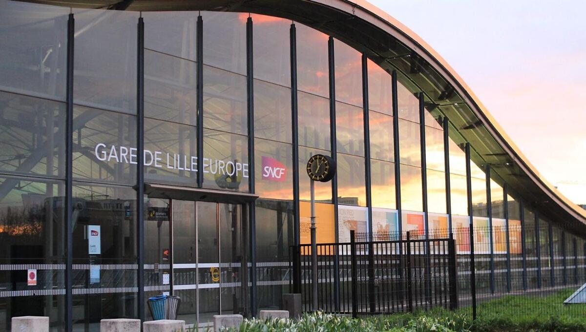 Lille Centre - Bel Appartement Sous Les Combles ! Exterior foto